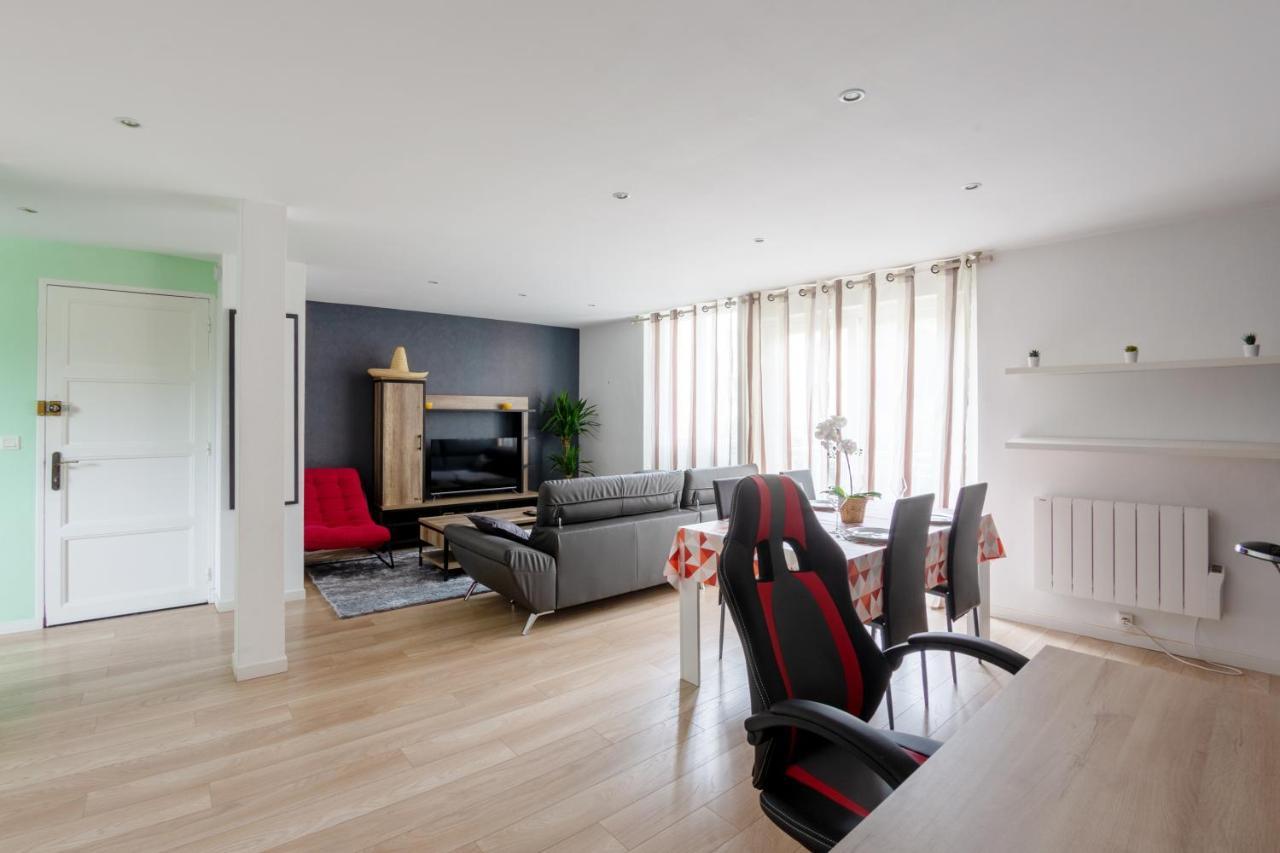 Manerig : T3 Lumineux Et Chaleureux Appartement *